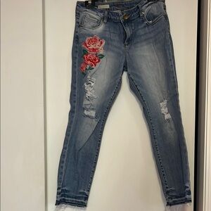 Boyfriend distressed embroidered jeans